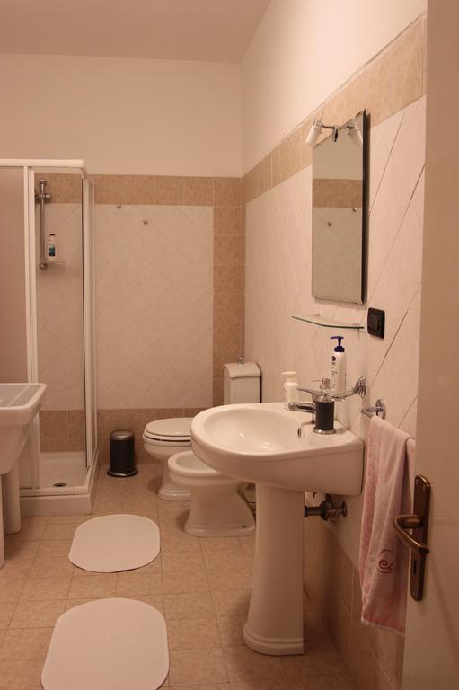 B&B Fiori Di Lava Nicolosi Szoba fotó