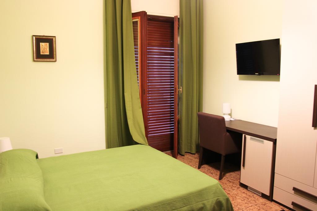 B&B Fiori Di Lava Nicolosi Szoba fotó